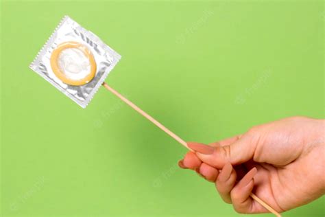 OWO - Oral ohne Kondom Sex Dating Lengnau
